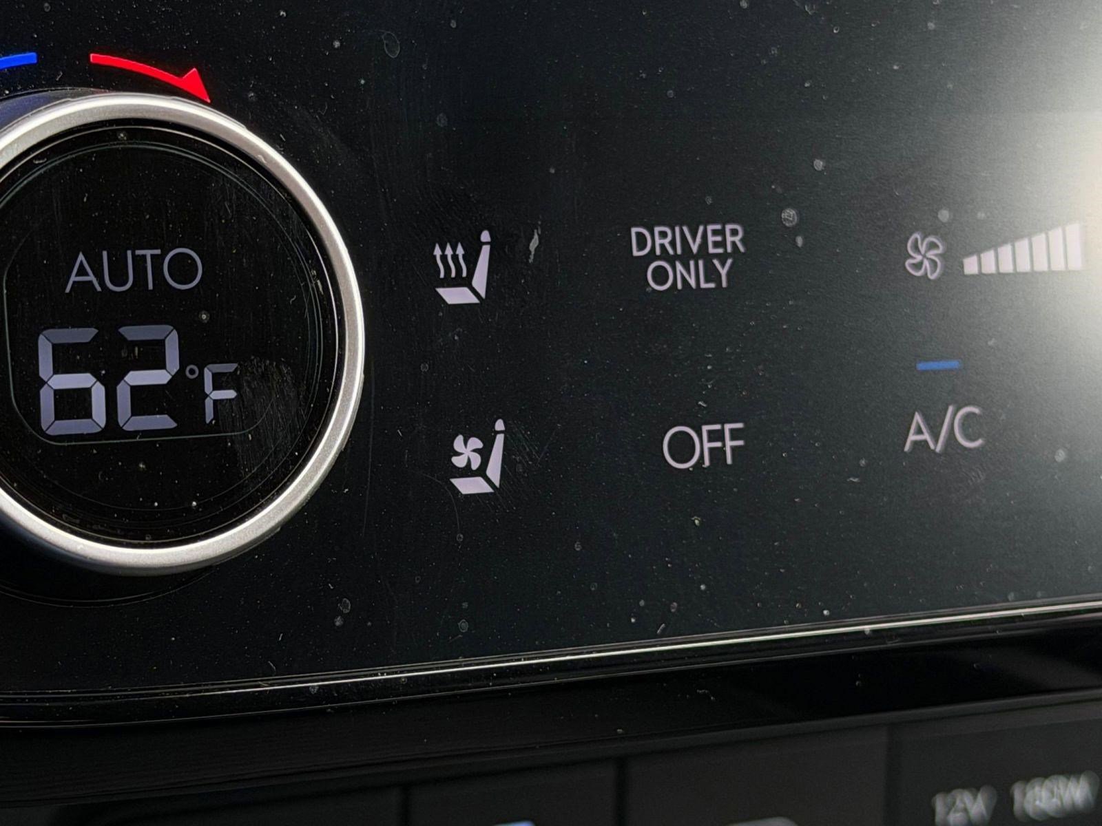 Used 2025 Hyundai Tucson Limited image 32