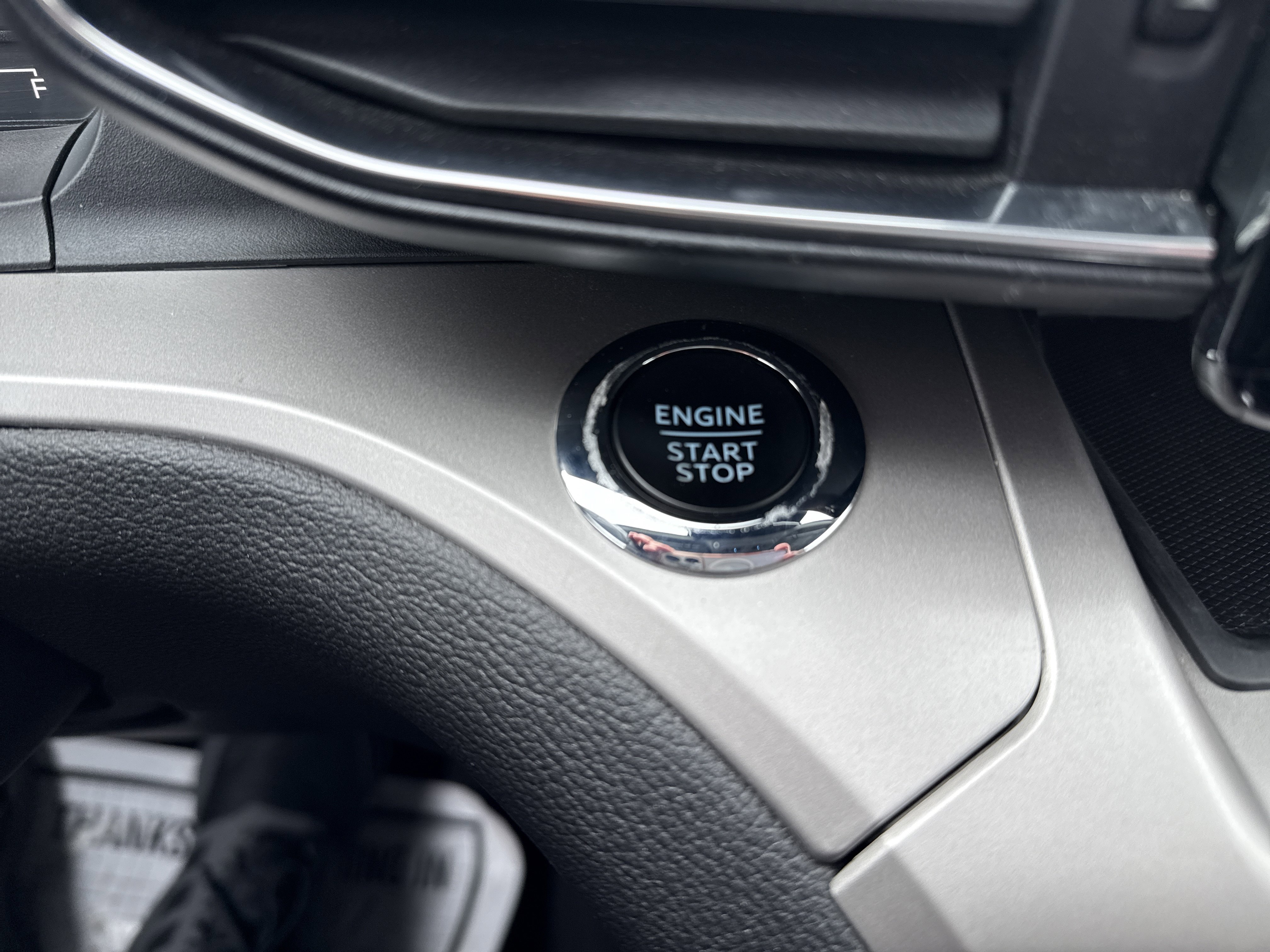 Used 2022 Ford Explorer XLT w/ Equipment Group 202A image 26