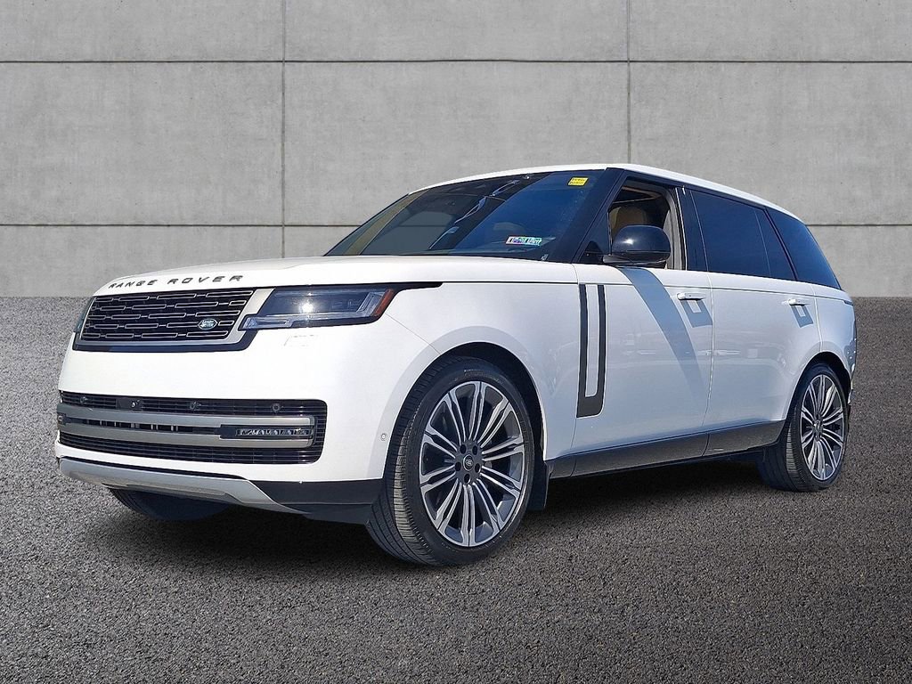 Used 2025 Land Rover Range Rover Long Wheelbase SE image 1