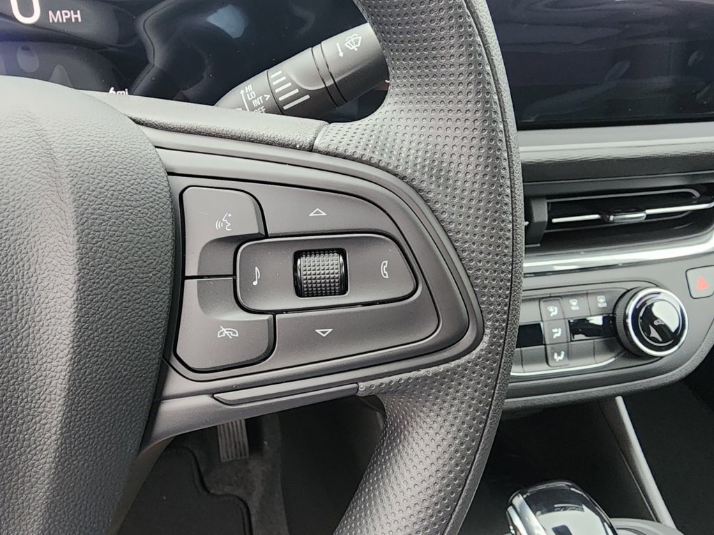 New 2026 Buick Envista Preferred image 19