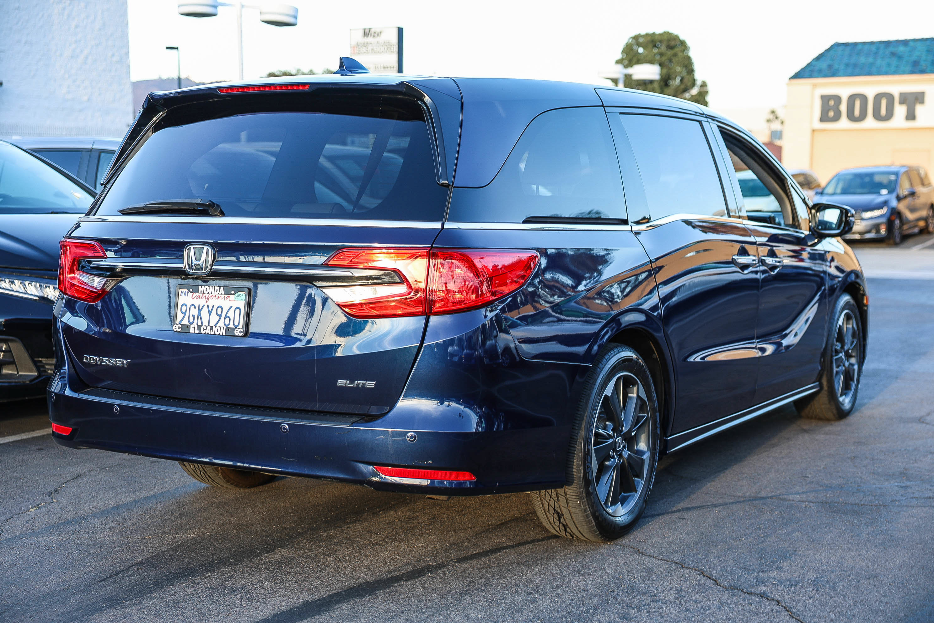 Certified 2023 Honda Odyssey Elite image 26