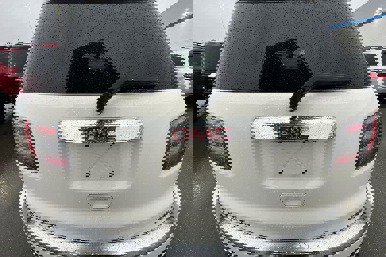 Used 2014 GMC Acadia SLE image 5