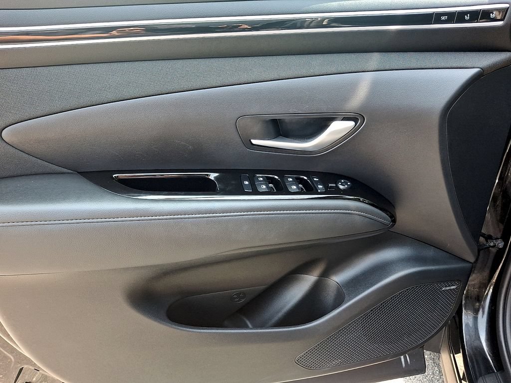 Used 2024 Hyundai Tucson Limited AWD/4WD image 12