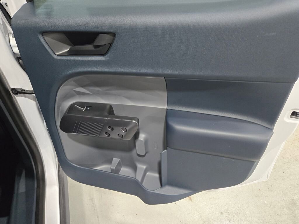 New 2025 Ford Maverick XLT w/ XLT Luxury Package image 13