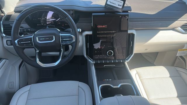 New 2026 GMC Acadia Denali w/ Super Cruise Package AWD/4WD image 9