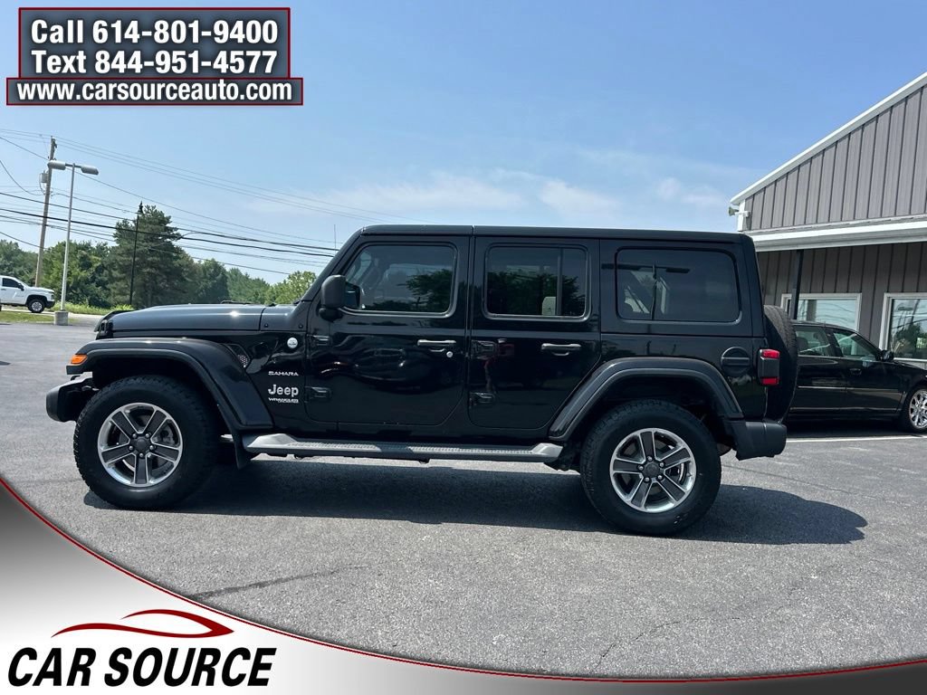 Used 2019 Jeep Wrangler Unlimited Sahara w/ Dual Top Group AWD/4WD image 2