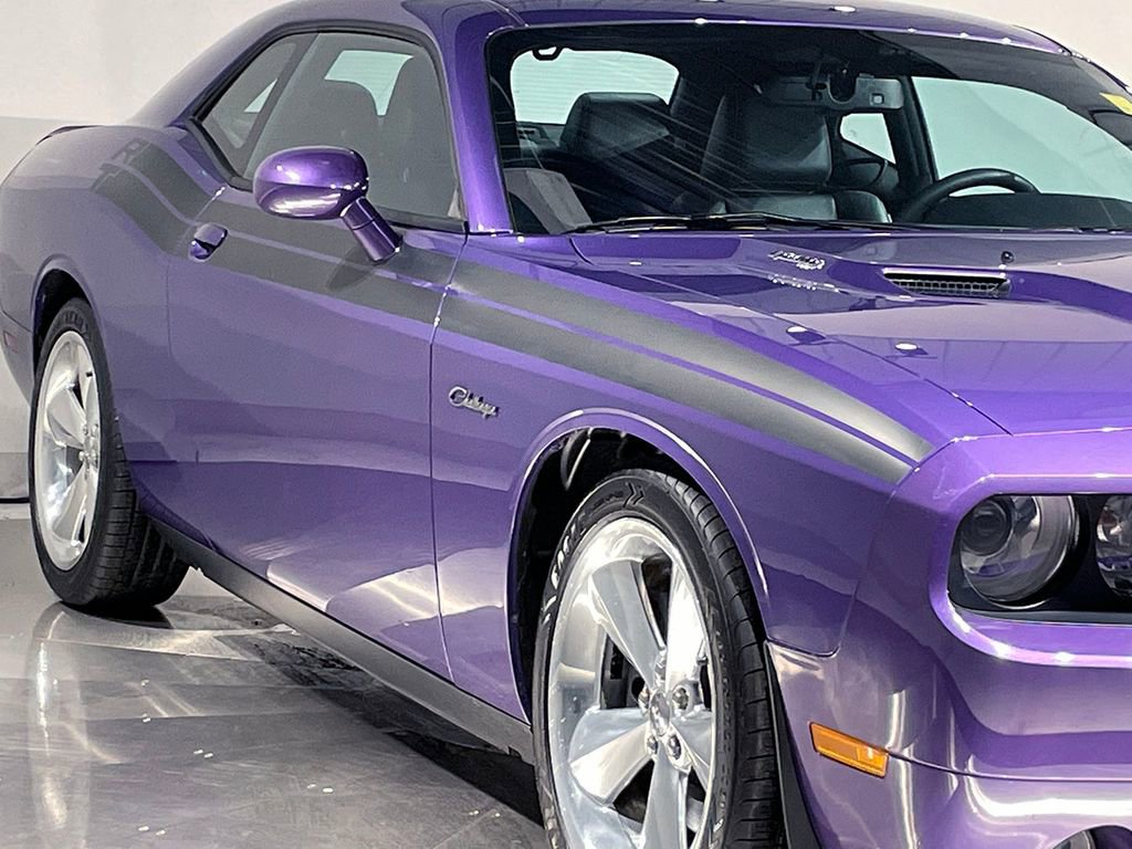 Used 2013 Dodge Challenger R/T image 20