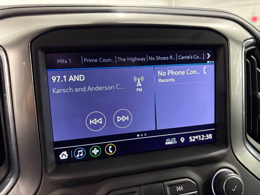 Used 2021 Chevrolet Silverado 1500 LT Trail Boss w/ Bed Protection Package image 17