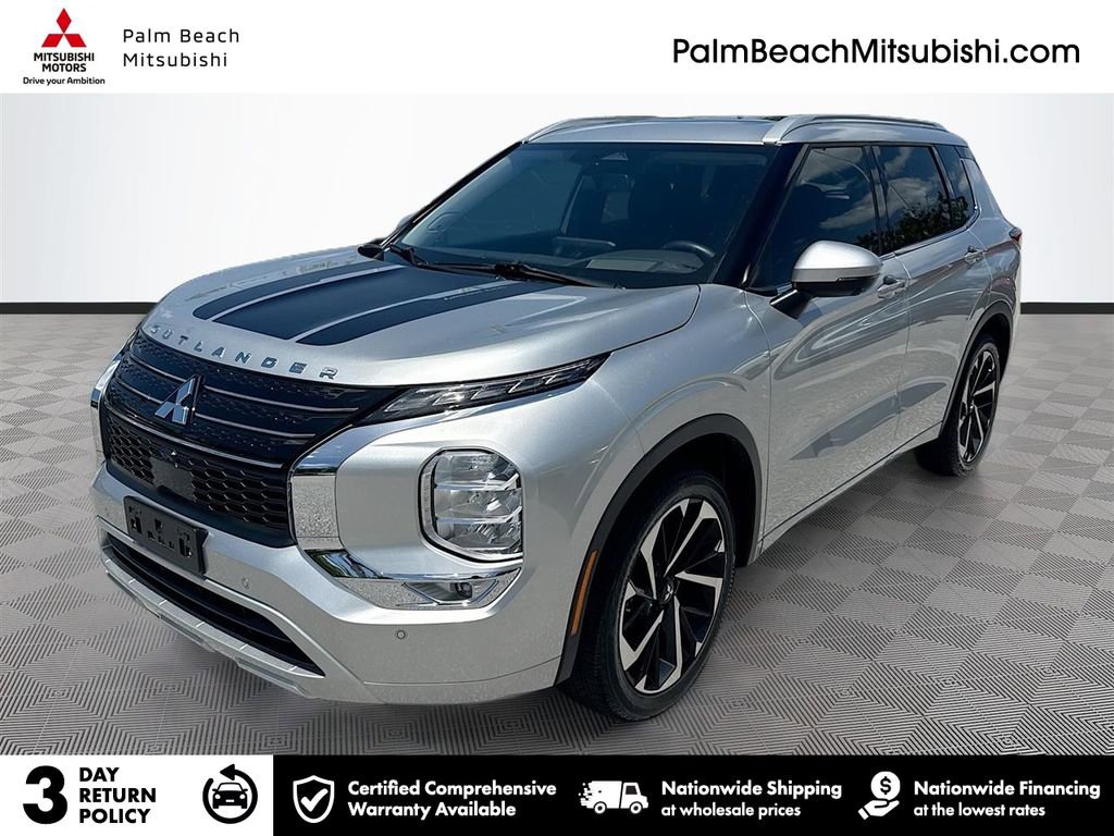 Used 2024 Mitsubishi Outlander SEL image 1