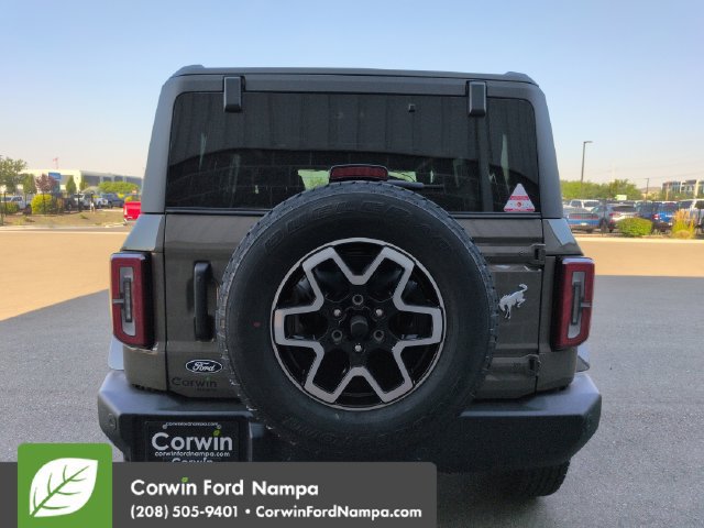 New 2026 Ford Bronco Outer Banks AWD/4WD image 4
