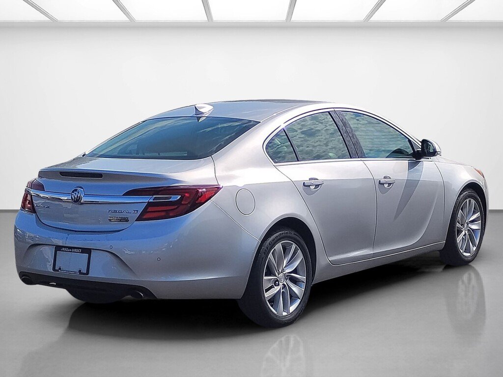 Used 2015 Buick Regal Premium FWD image 5