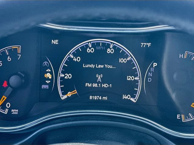 Used 2019 Jeep Grand Cherokee Limited AWD/4WD image 17