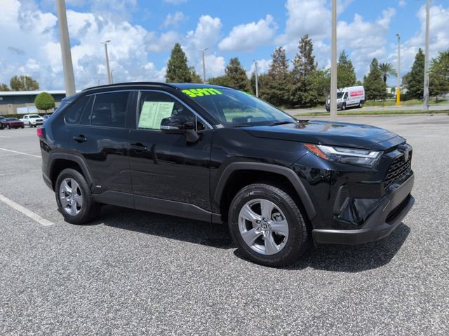 Certified 2025 Toyota RAV4 XLE AWD/4WD image 2
