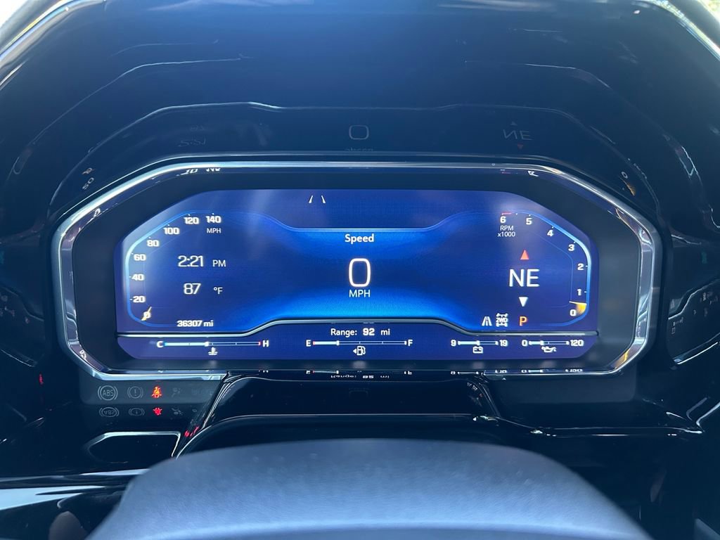 Used 2022 Chevrolet Silverado 1500 ZR2 w/ Technology Package image 16