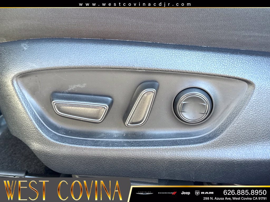 Used 2024 Toyota Camry LE w/ Convenience Package FWD image 17