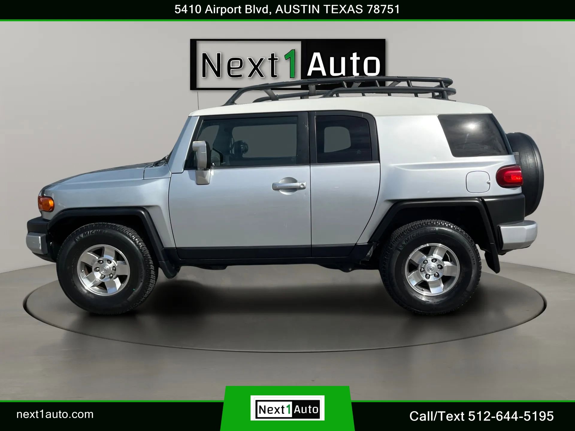Used 2008 Toyota FJ Cruiser 2WD image 9