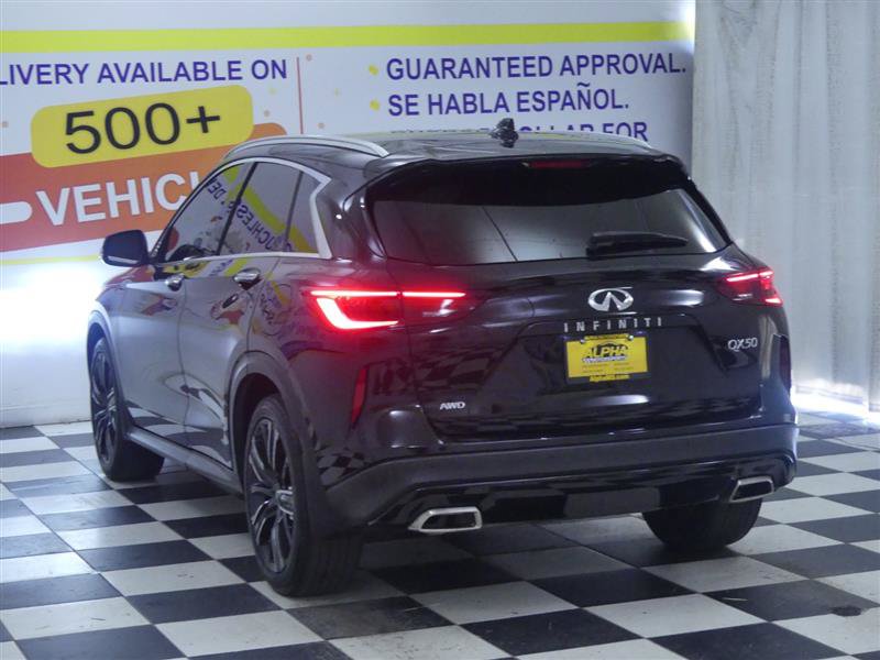 Used 2022 INFINITI QX50 Luxe w/ Appearance Package AWD/4WD image 4