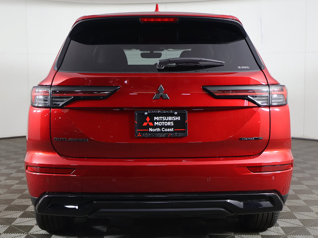 New 2026 Mitsubishi Outlander LE AWD/4WD image 12