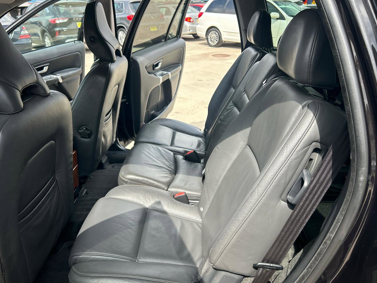 Used 2010 Volvo XC90 V8 AWD/4WD image 12