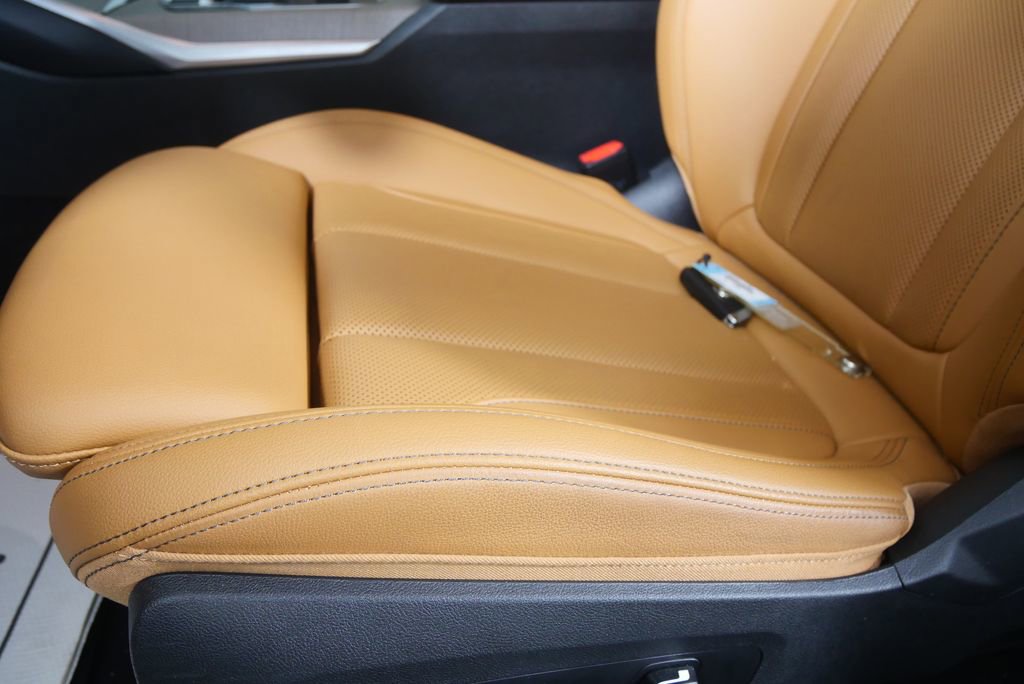 Certified 2025 BMW 430i 430i w/ Premium Package image 10