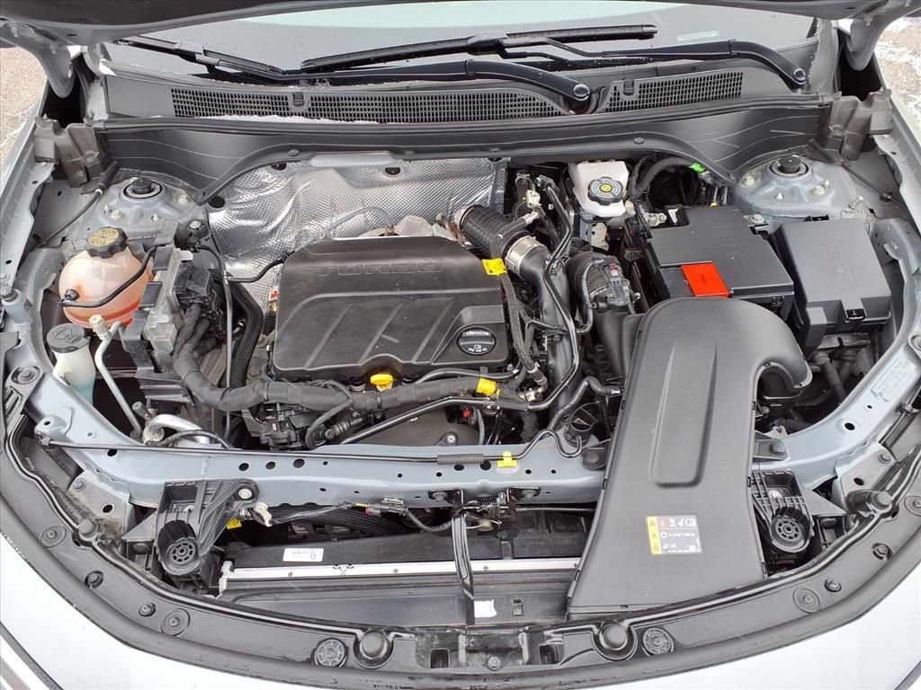 Certified 2024 Buick Envista Avenir image 37