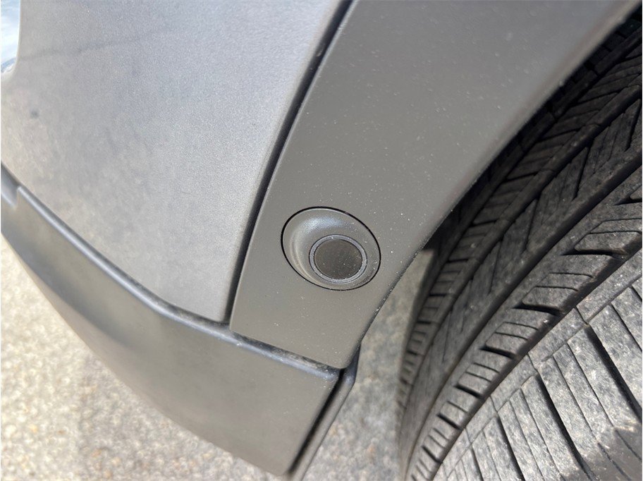 Used 2021 Land Rover Discovery Sport SE image 13