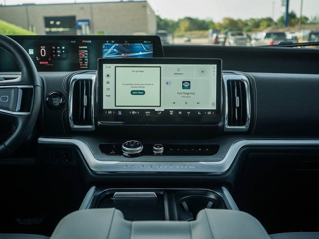 New 2027 Ford Expedition Platinum w/ Platinum Ultimate Package AWD/4WD image 18