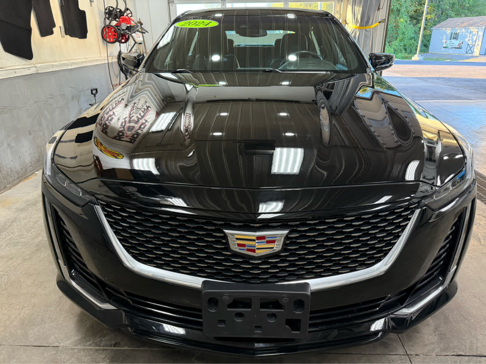 Used 2024 Cadillac CT5 Luxury w/ Sun And Sound Package AWD/4WD image 2