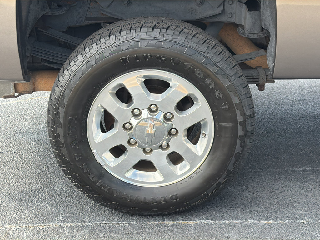 Used 2014 Chevrolet Silverado 3500 LTZ w/ LTZ Plus Package RWD image 38