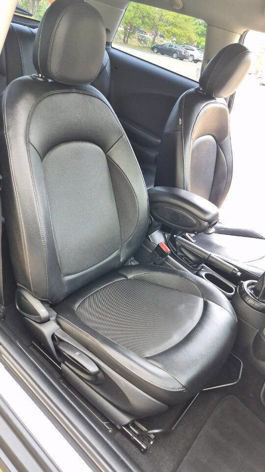 Used 2014 MINI Cooper 2-Door Hardtop image 35