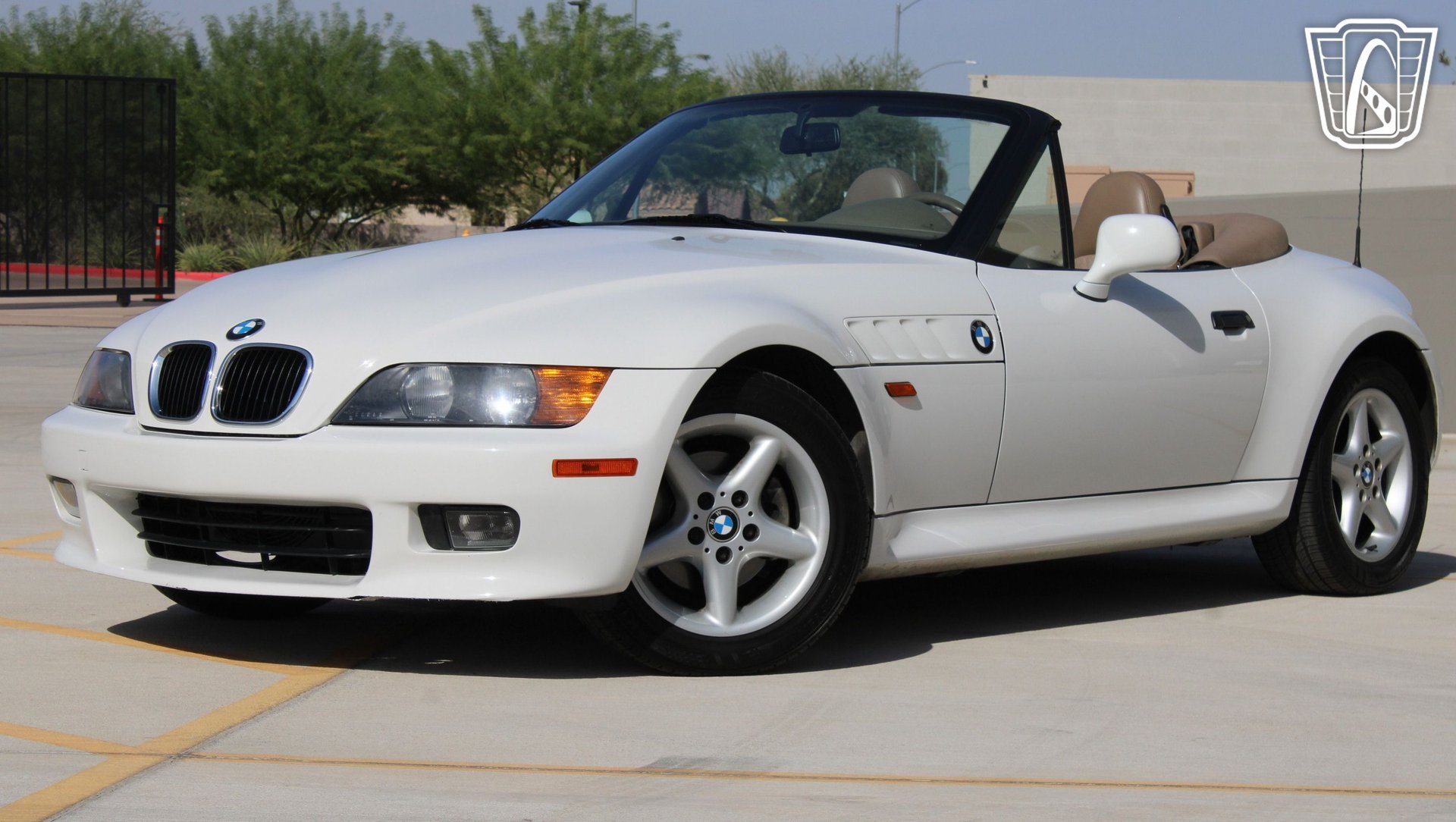 Used 1997 BMW Z3 2.8 RWD image 2