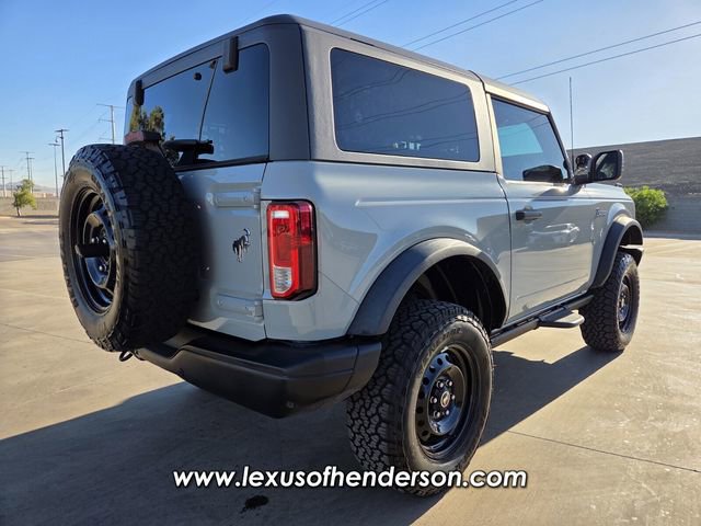 Used 2022 Ford Bronco Black Diamond image 6