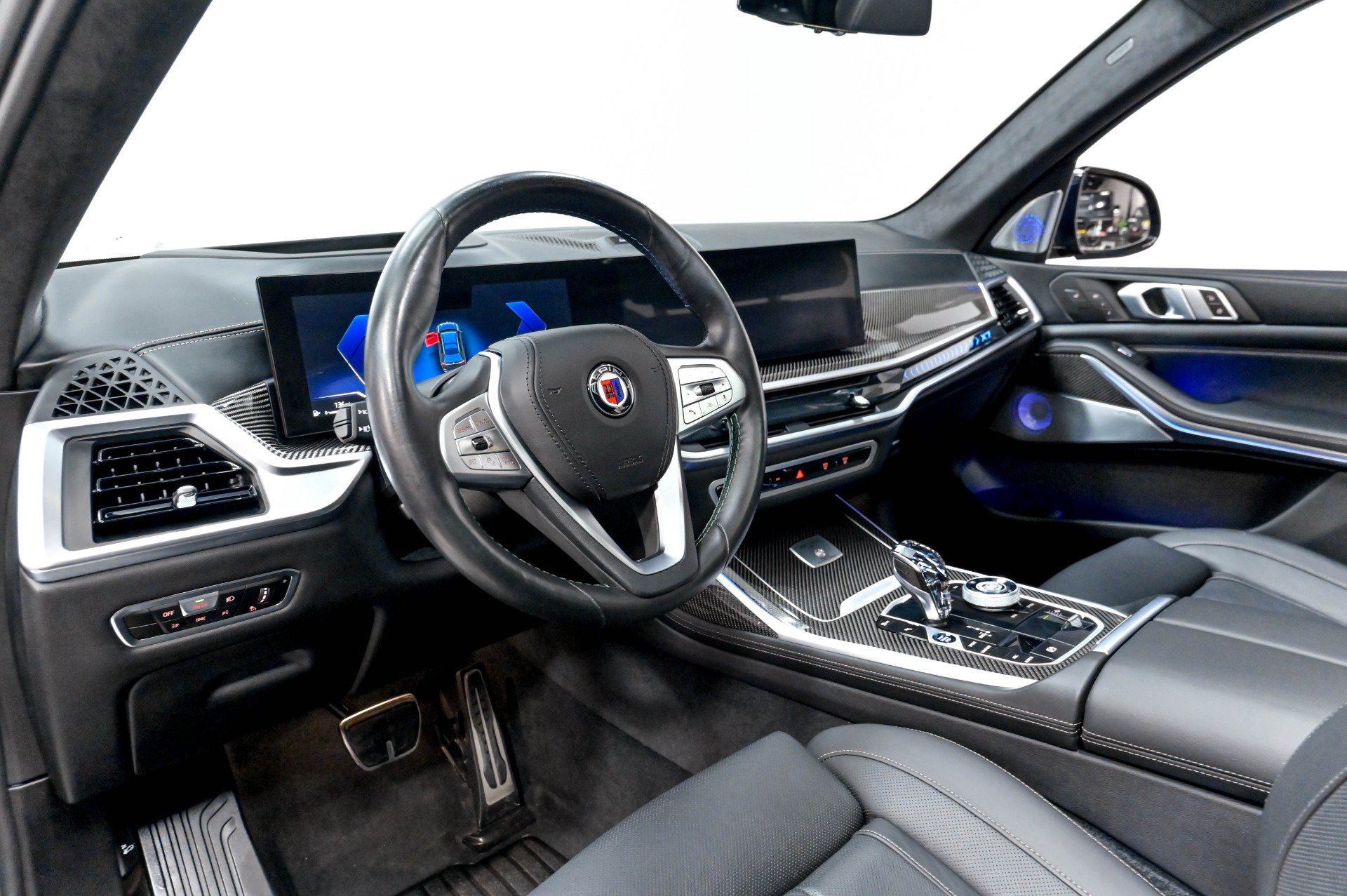 Used 2023 BMW ALPINA XB7 AWD/4WD image 9