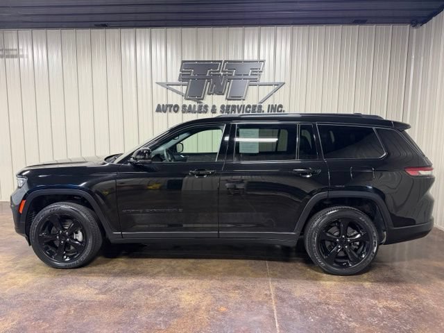 Used 2023 Jeep Grand Cherokee L Laredo AWD/4WD image 3