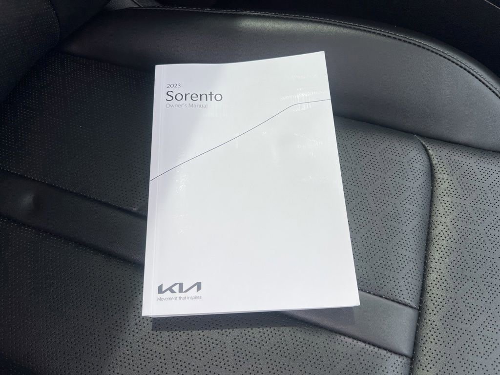 Certified 2023 Kia Sorento X-Line EX AWD/4WD image 28