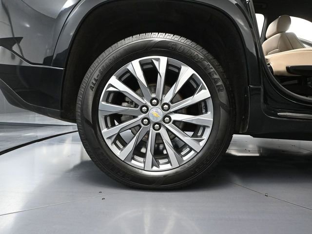 Used 2023 Chevrolet Traverse Premier w/ LPO, Floor Liner Package image 15