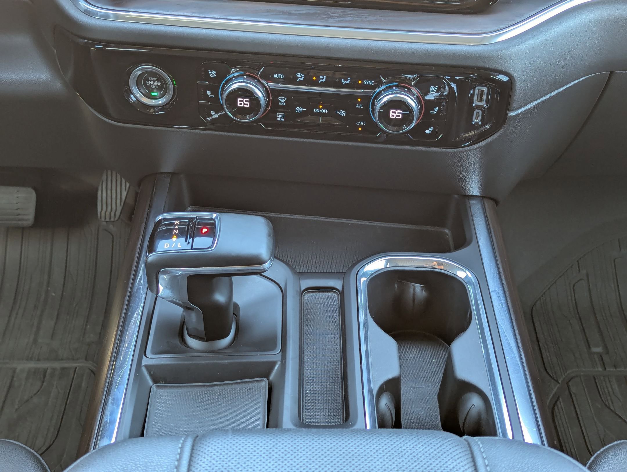 Used 2023 GMC Sierra 1500 SLT image 19