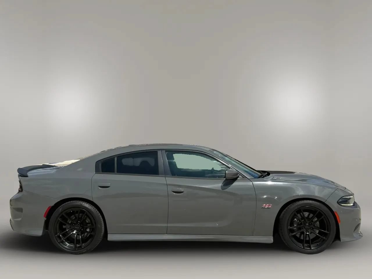Used 2018 Dodge Charger R/T Scat Pack RWD image 8