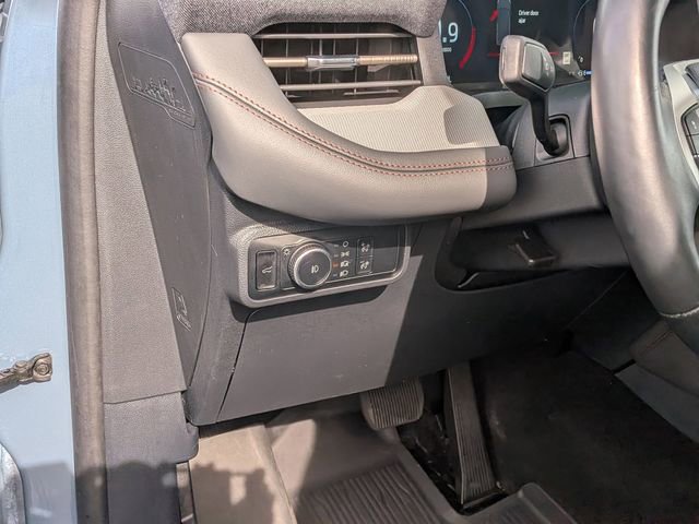 Used 2025 Ford Explorer Active w/ Active Comfort Package image 15