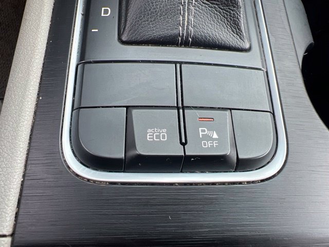 Used 2015 Kia Sedona LX FWD image 21