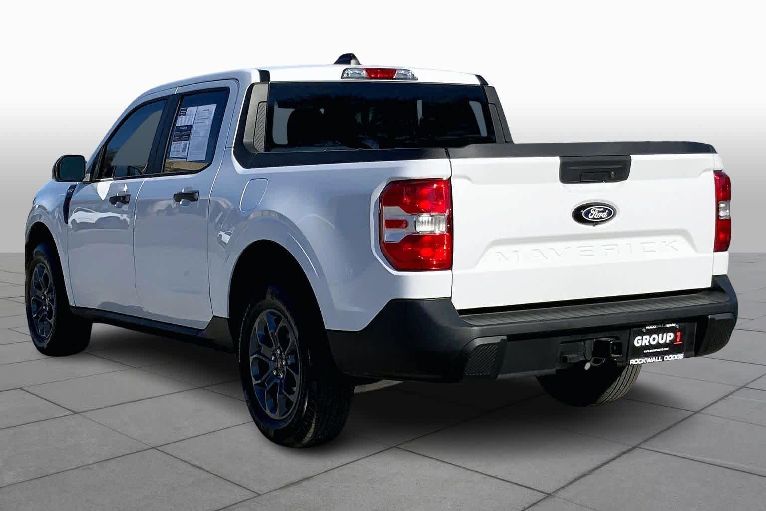 Used 2025 Ford Maverick XLT w/ Equipment Group 302A image 12
