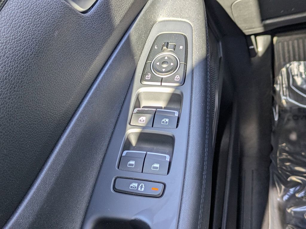 Used 2023 Hyundai Santa Fe SEL AWD/4WD image 25