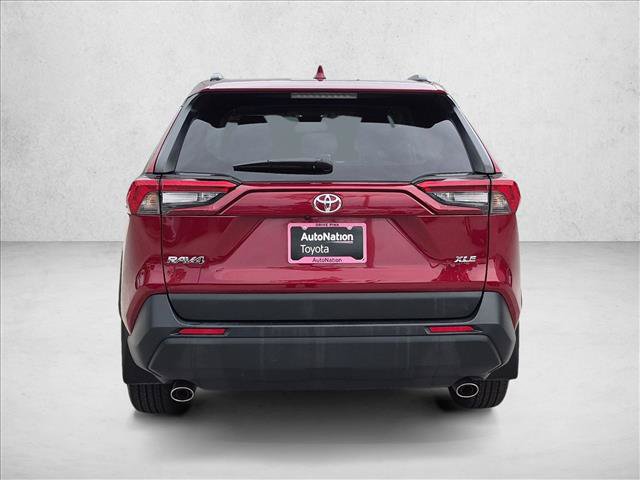 Used 2024 Toyota RAV4 XLE w/ Convenience Package FWD image 7