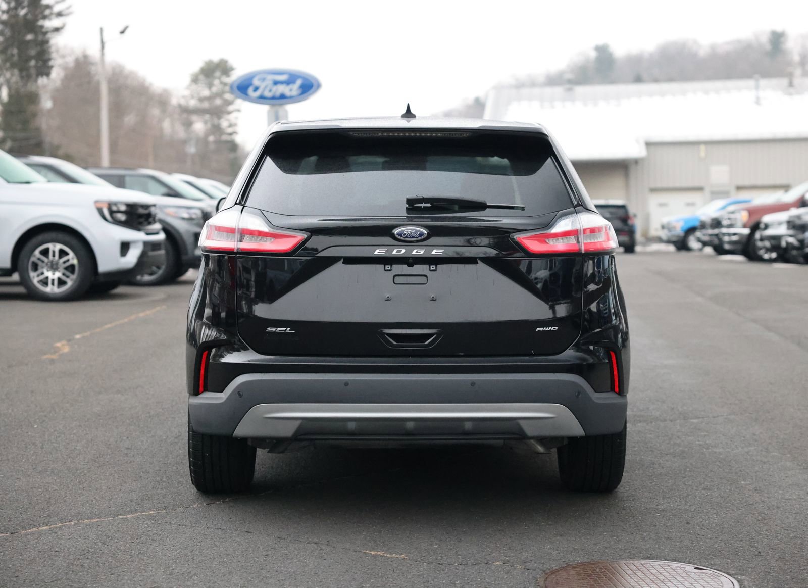 Certified 2022 Ford Edge SEL w/ Convenience Package image 6