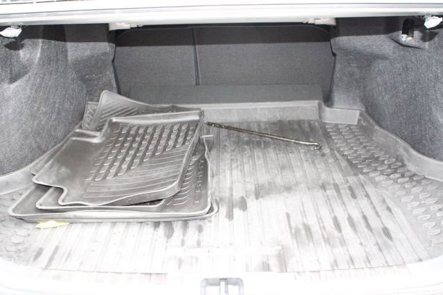 Used 2025 Toyota Camry XSE FWD image 35