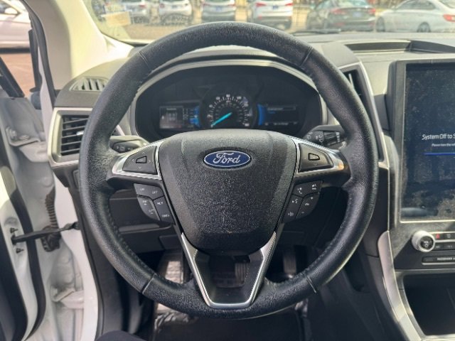 Used 2022 Ford Edge SEL image 21