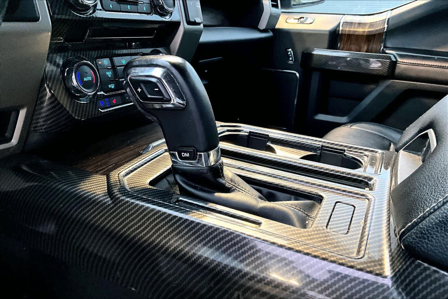 Used 2019 Ford F150 Lariat RWD image 16
