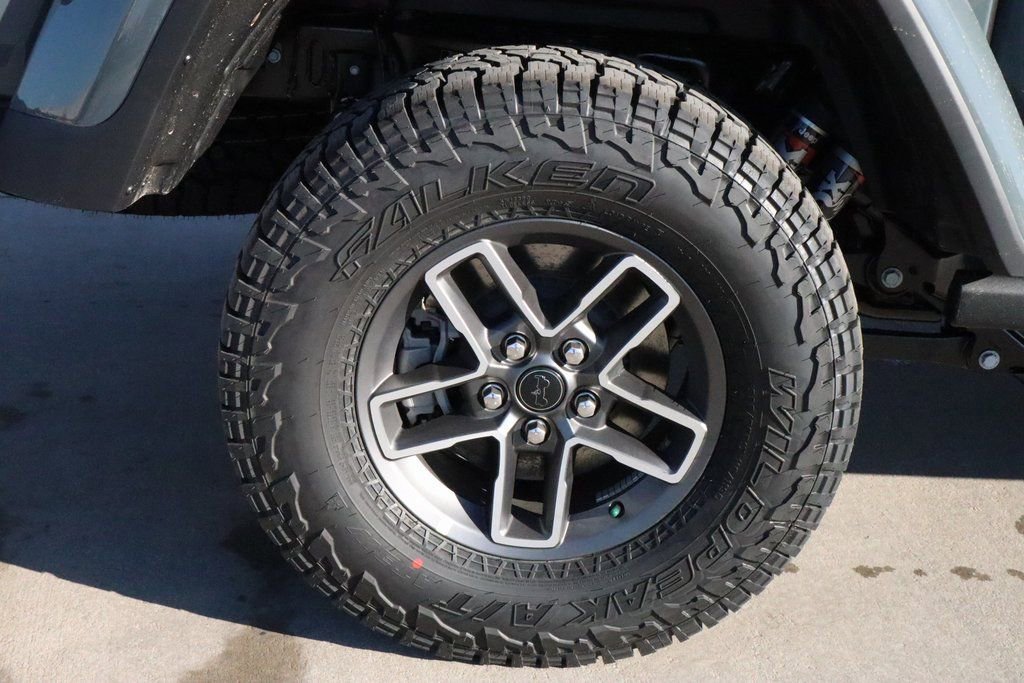 New 2026 Jeep Gladiator Mojave AWD/4WD image 19