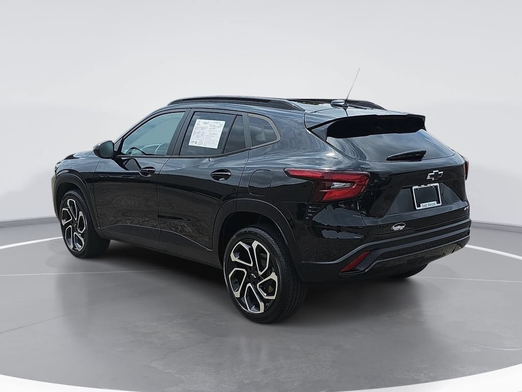 Certified 2024 Chevrolet Trax RS FWD image 6