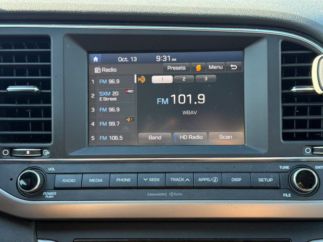 Used 2018 Hyundai Elantra SEL FWD image 15